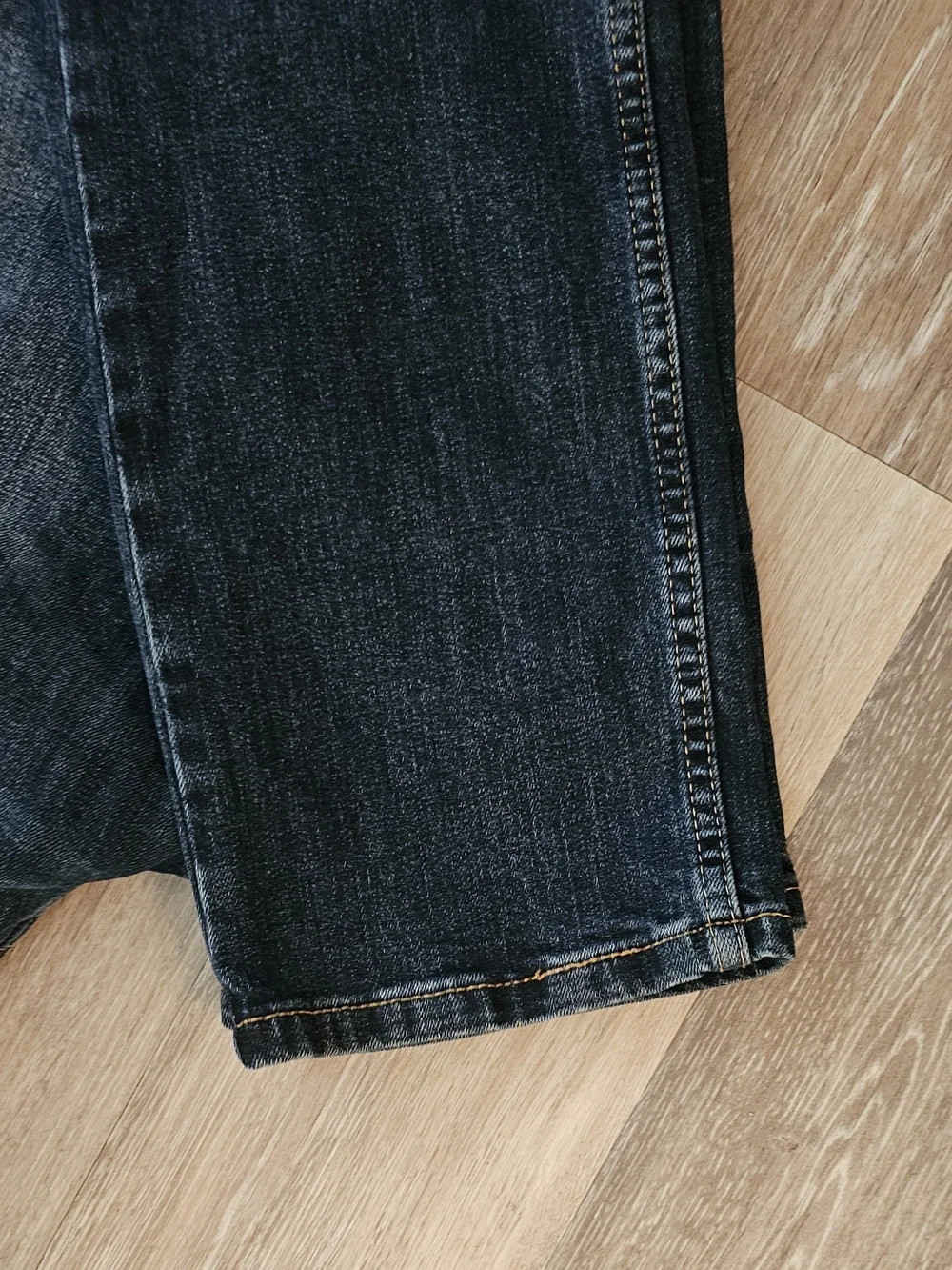 Levi's 511 Men's Dark Blue Slim Fit Jeans Sz 34 x 34